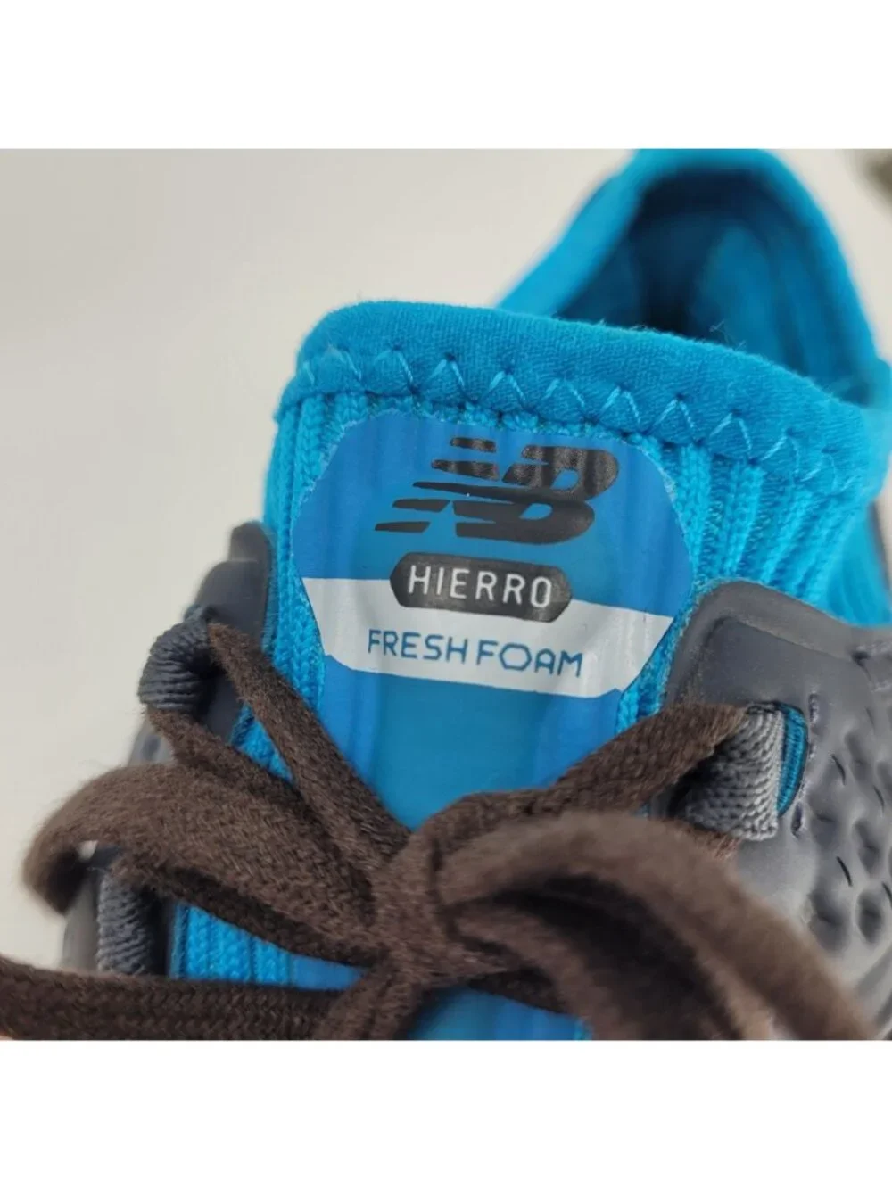 New Balance Hierro V3 Fresh Foam Trail Running Hiking Shoes Womens Sz 10 Vibram